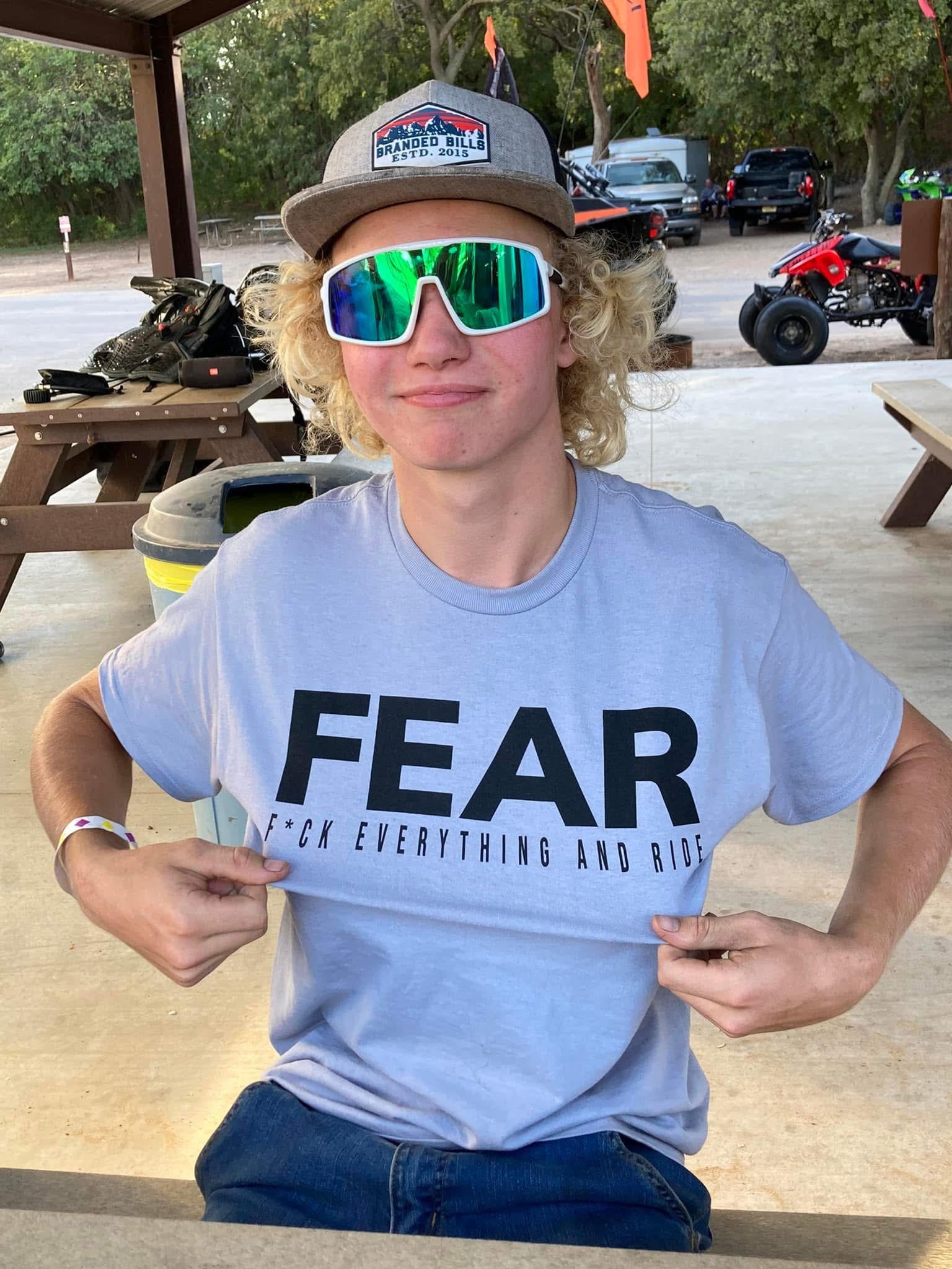FEAR Unfriendly – TMTLTW